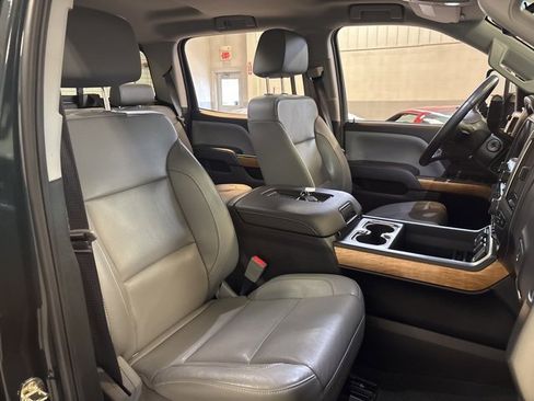 Used 2019 Chevrolet Silverado 3500 LTZ w/ Duramax Plus Package image 31