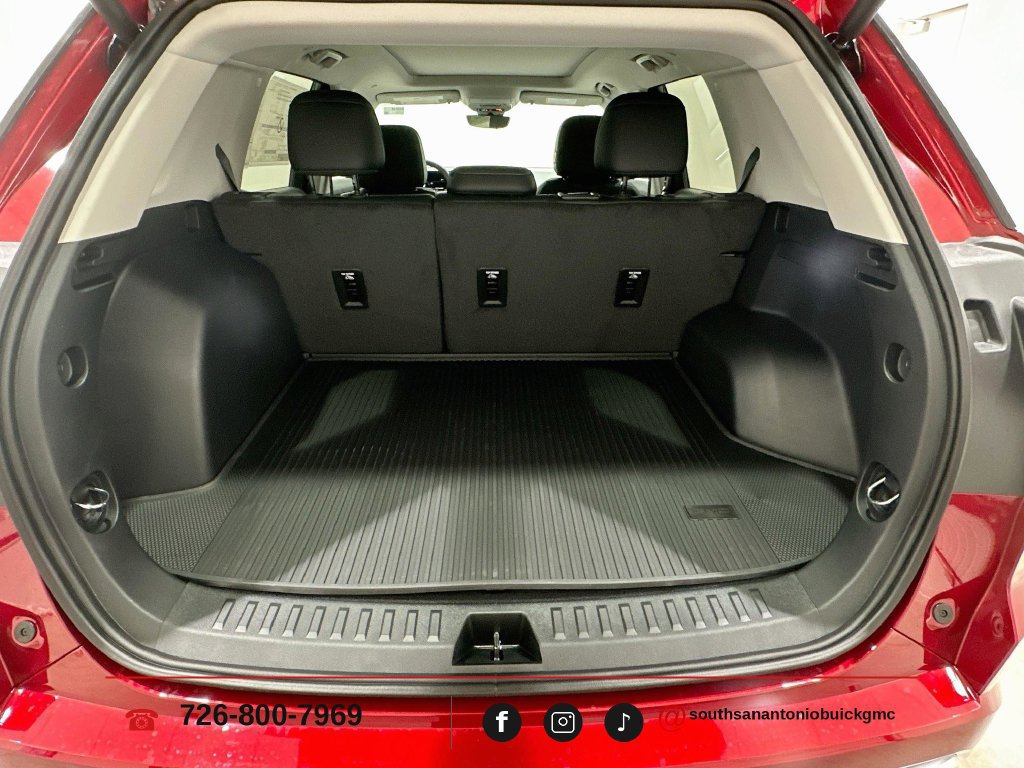 New 2027 GMC Terrain Denali w/ LPO, Floor Liner Package AWD/4WD image 28