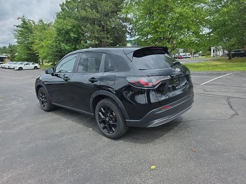 Certified 2024 Honda HR-V Sport image 5