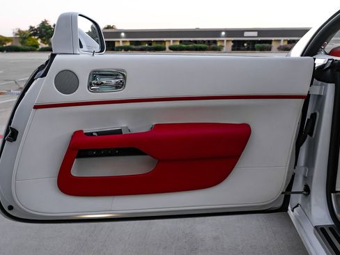 Used 2020 Rolls-Royce Wraith image 55