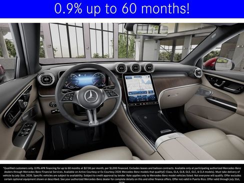 Used 2026 Mercedes-Benz GLC 300 4MATIC image 3