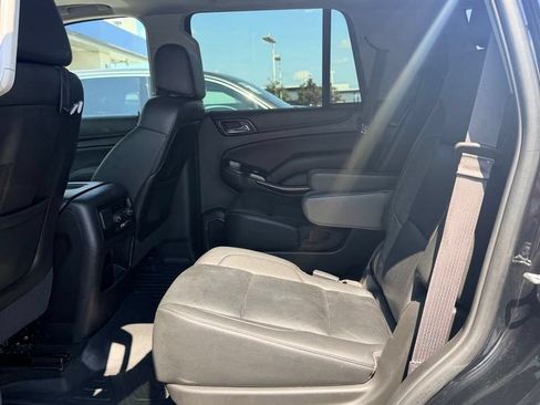 Used 2016 GMC Yukon SLT w/ Open Road Package RWD image 9