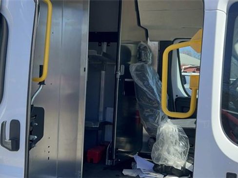 New 2024 RAM ProMaster 3500 w/ Delivery Van Package image 37