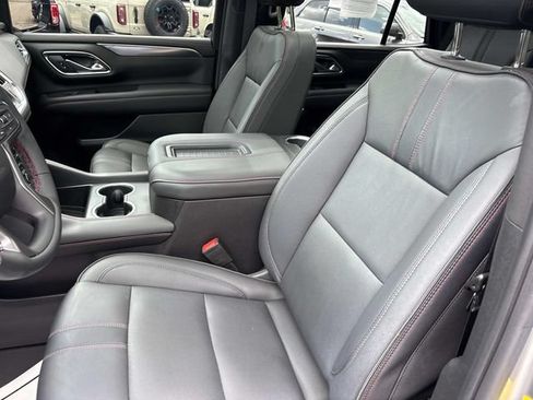 Used 2024 Chevrolet Tahoe RST w/ Luxury Package AWD/4WD image 27