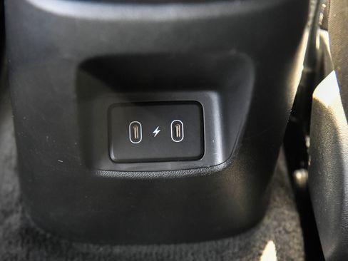 Used 2024 Hyundai Elantra SEL image 37