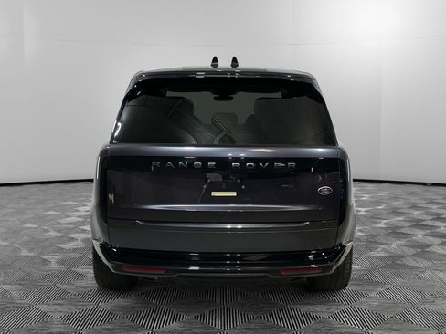 Used 2023 Land Rover Range Rover SE AWD/4WD image 4