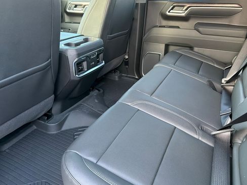 New 2026 Chevrolet Silverado 1500 LTZ w/ LTZ Premium Package image 9