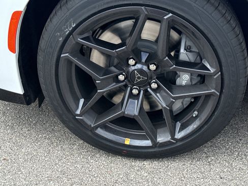 New 2026 Dodge Charger R/T w/ Performance Handling Group AWD/4WD image 8