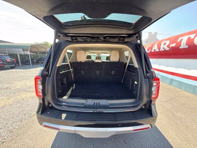 Used 2024 Ford Expedition Max Limited RWD image 19