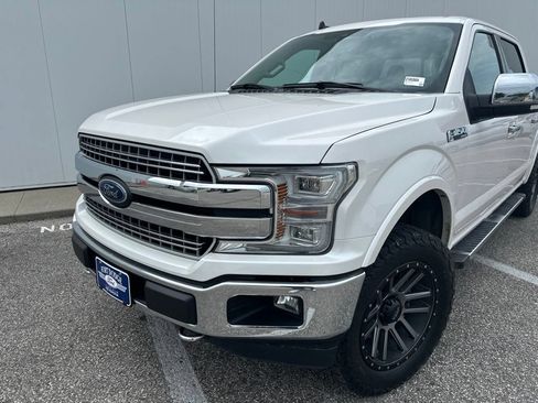 Used 2019 Ford F150 Lariat w/ Equipment Group 502A Luxury AWD/4WD image 2
