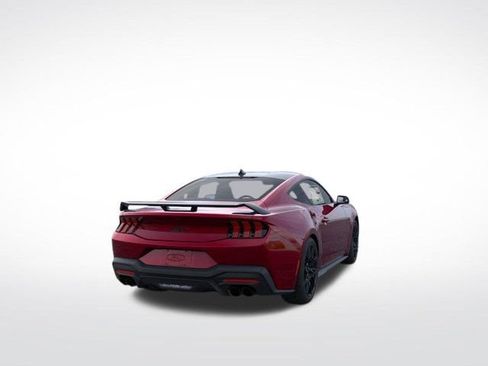 New 2026 Ford Mustang GT w/ GT Performance Package RWD image 9