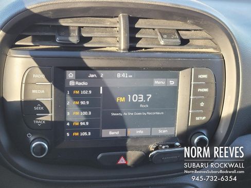 Used 2020 Kia Soul LX image 11