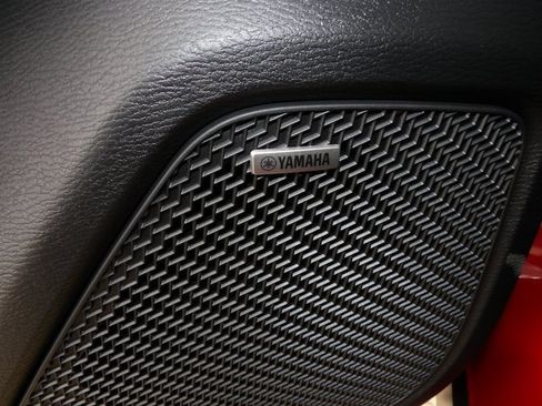 New 2025 Mitsubishi Outlander ES image 17