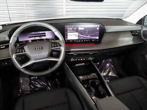 New 2026 Audi Q3 quattro 2.0T AWD/4WD image 21