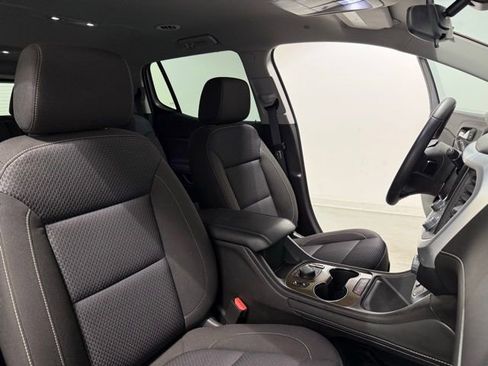 Certified 2023 GMC Acadia SLE w/ Driver Convenience Package image 30