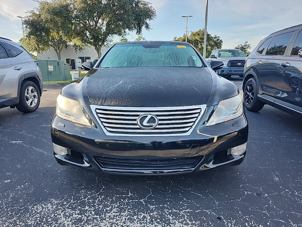 Used 2011 Lexus LS 460 w/ Luxury Value Edition RWD image 9