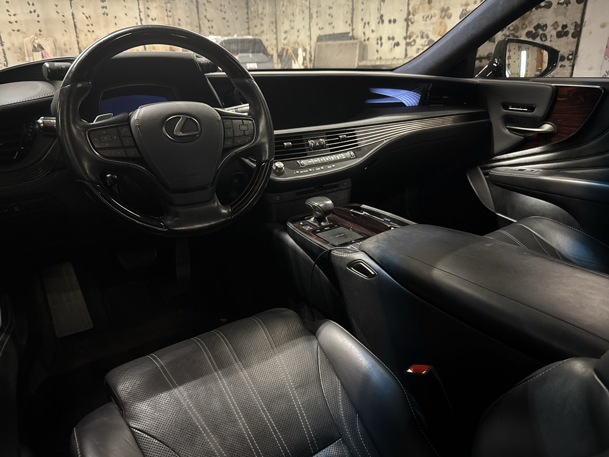 Used 2019 Lexus LS 500 w/ Interior Upgrade Package RWD image 6