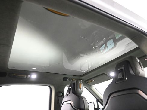 Used 2023 Rivian R1T Adventure image 21