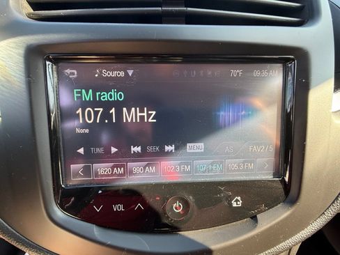 Used 2016 Chevrolet Trax LS AWD/4WD image 25
