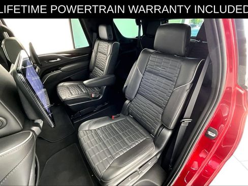 Used 2021 Cadillac Escalade Sport Platinum AWD/4WD image 31