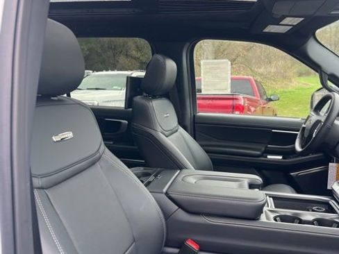 Used 2026 Ford Expedition Max Platinum AWD/4WD image 79