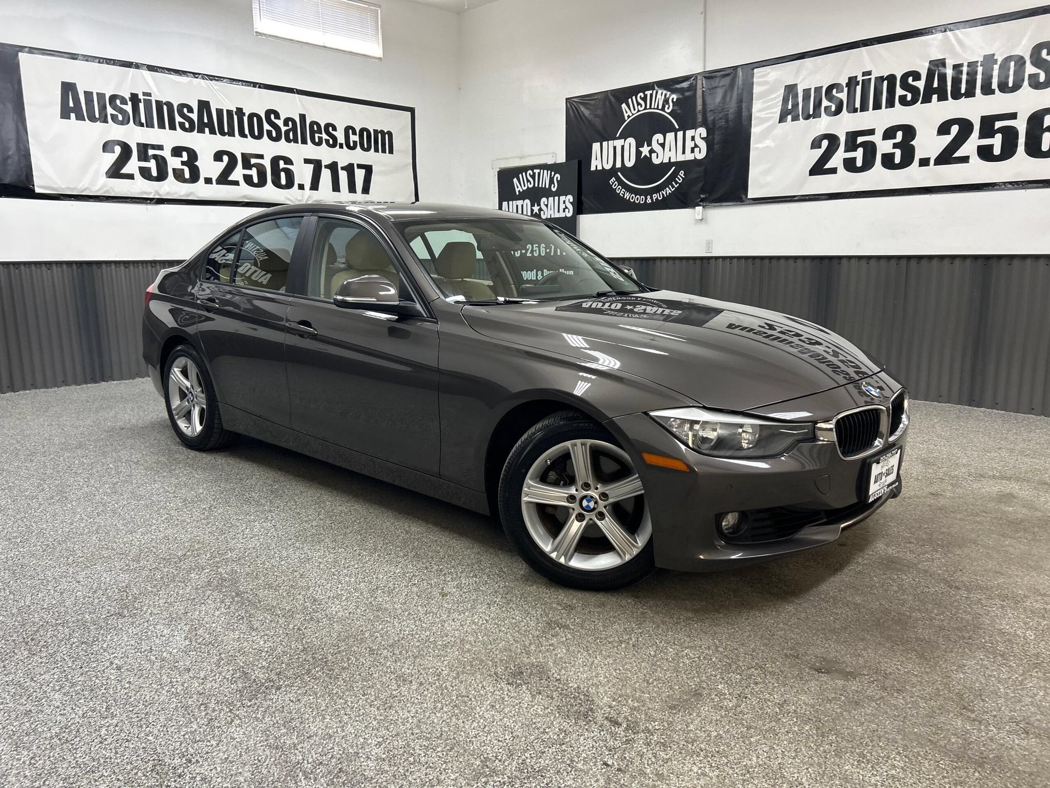 Used 2014 BMW 328i Sedan RWD image 1
