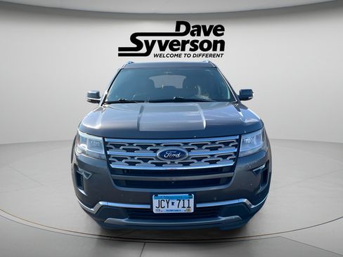 Used 2018 Ford Explorer Limited AWD/4WD image 2