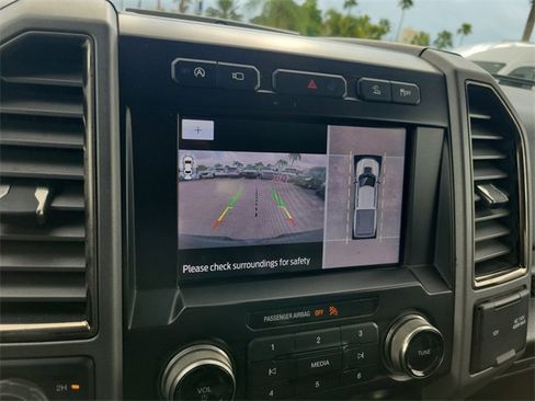 Certified 2020 Ford F150 Raptor w/ Equipment Group 802A Luxury image 27