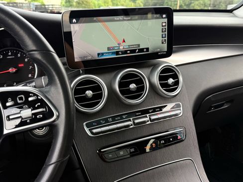 Used 2020 Mercedes-Benz GLC 300 4MATIC w/ Driver Assistance Package image 37