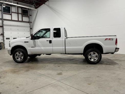 Used 2007 Ford F350 XLT image 12