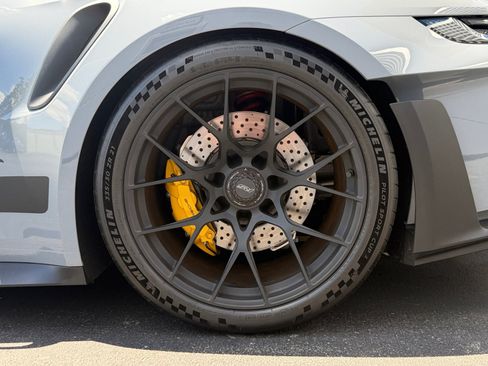 Certified 2023 Porsche 911 GT3 RS RWD image 10