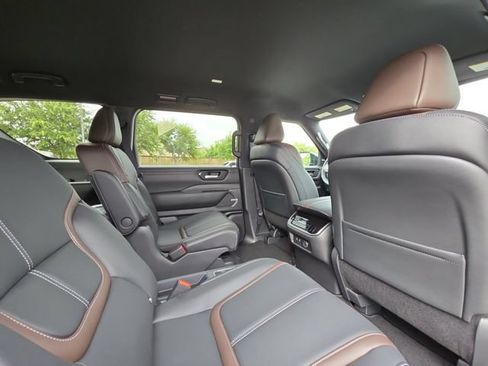 New 2026 Nissan Armada SL RWD image 27