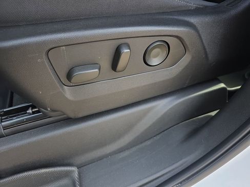 Certified 2022 Chevrolet Silverado 1500 RST w/ Convenience Package II image 29