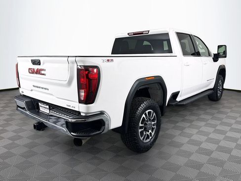 Used 2024 GMC Sierra 2500 SLE w/ SLE Convenience Package AWD/4WD image 7