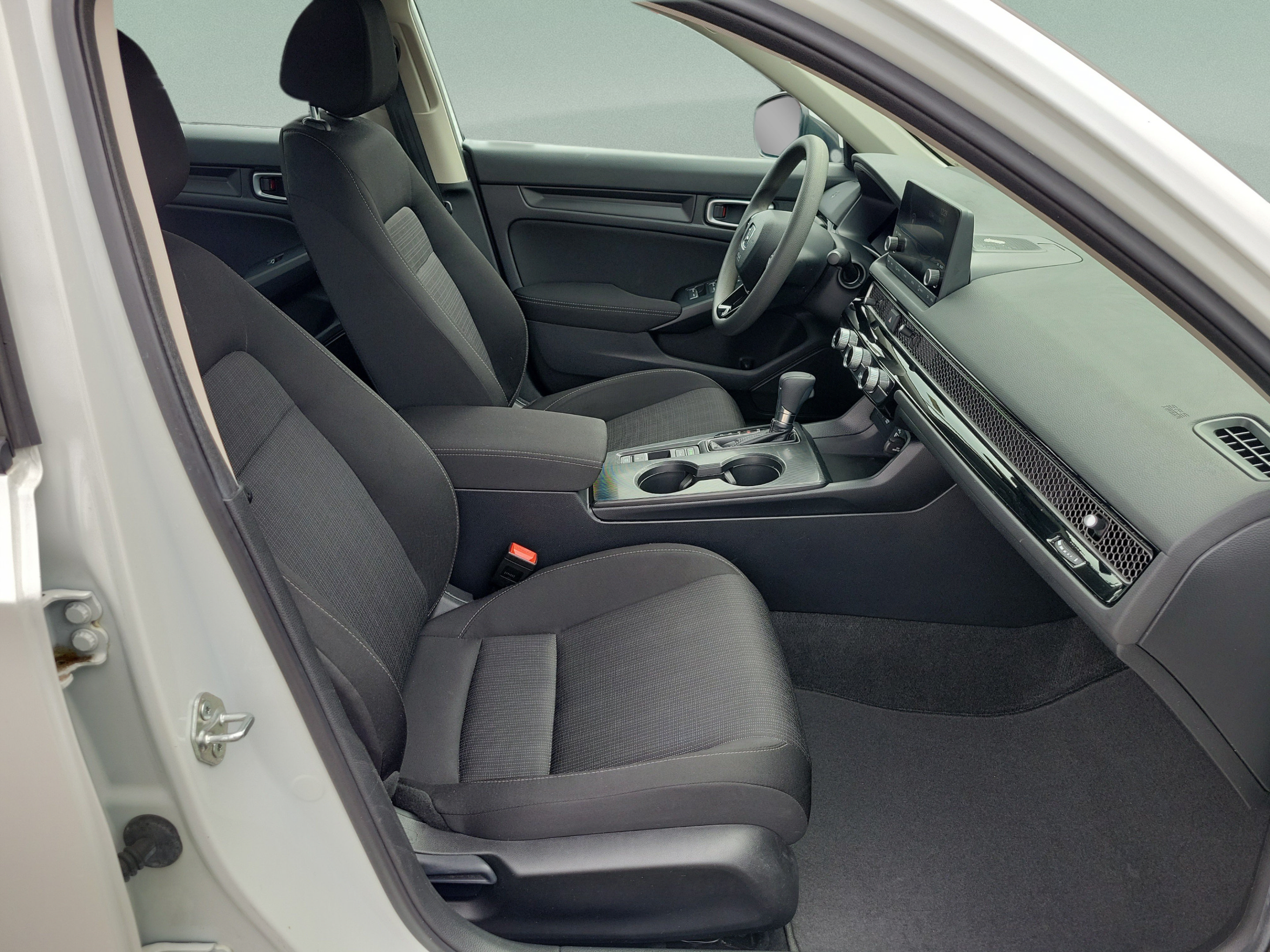 Used 2024 Honda Civic LX image 17