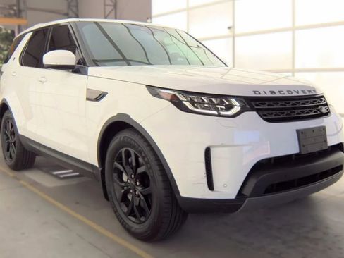 Used 2019 Land Rover Discovery SE AWD/4WD image 3