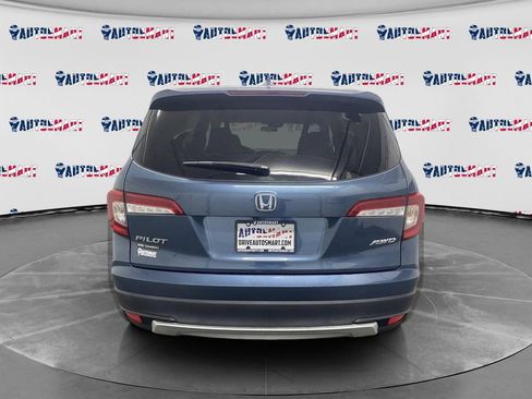 Used 2020 Honda Pilot EX image 4
