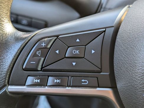 Used 2024 Nissan Sentra SV image 16