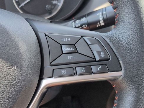 New 2025 Nissan Versa SR w/ Trunk Package image 14