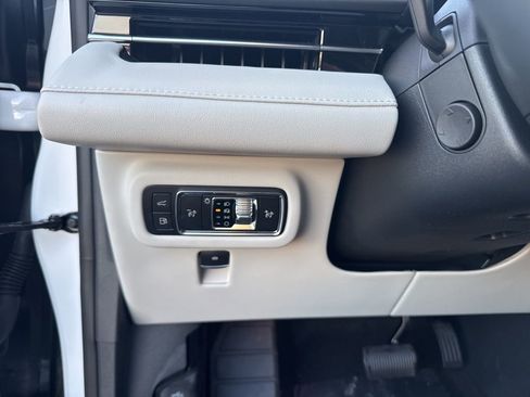 New 2026 Lincoln Nautilus Reserve w/ Jet Appearance Package image 28