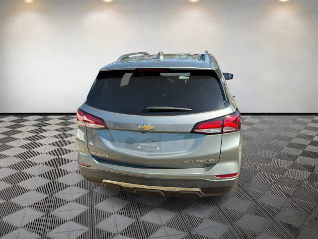 Used 2023 Chevrolet Equinox Premier AWD/4WD image 7
