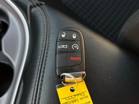 Used 2022 Dodge Challenger GT image 16