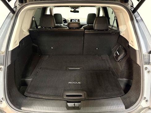 Used 2021 Nissan Rogue Platinum AWD/4WD image 38