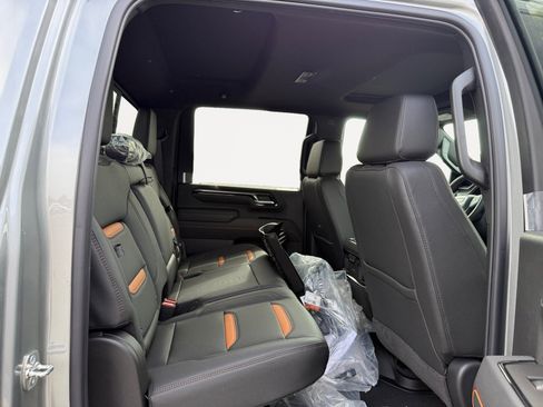 New 2026 GMC Sierra 2500 AT4 w/ AT4 Premium Plus Package AWD/4WD image 18