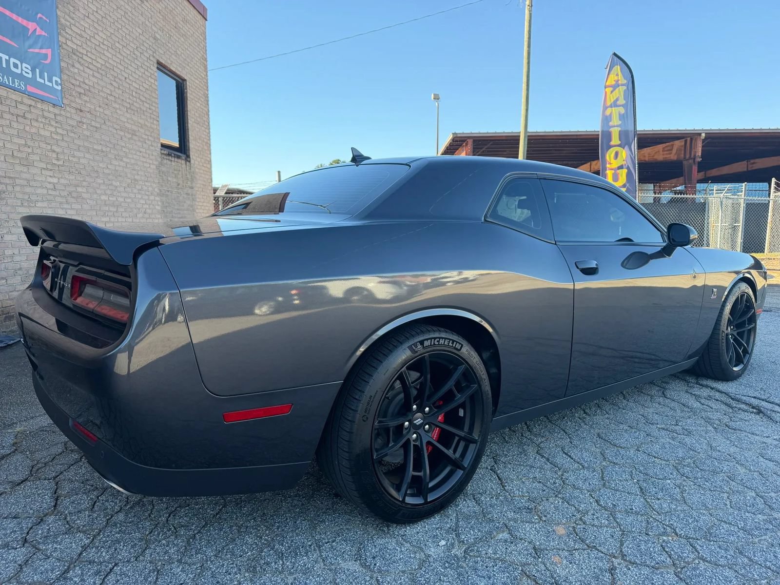 Used 2020 Dodge Challenger R/T Scat Pack w/ Dynamics Package RWD image 7