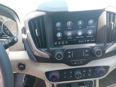 Used 2024 GMC Terrain Denali w/ Denali Premium Package AWD/4WD image 20