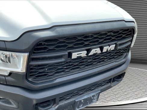 Used 2022 RAM 2500 Tradesman AWD/4WD image 28