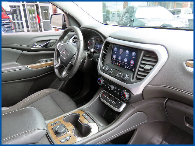 Used 2023 GMC Acadia SLE w/ Driver Convenience Package AWD/4WD image 8