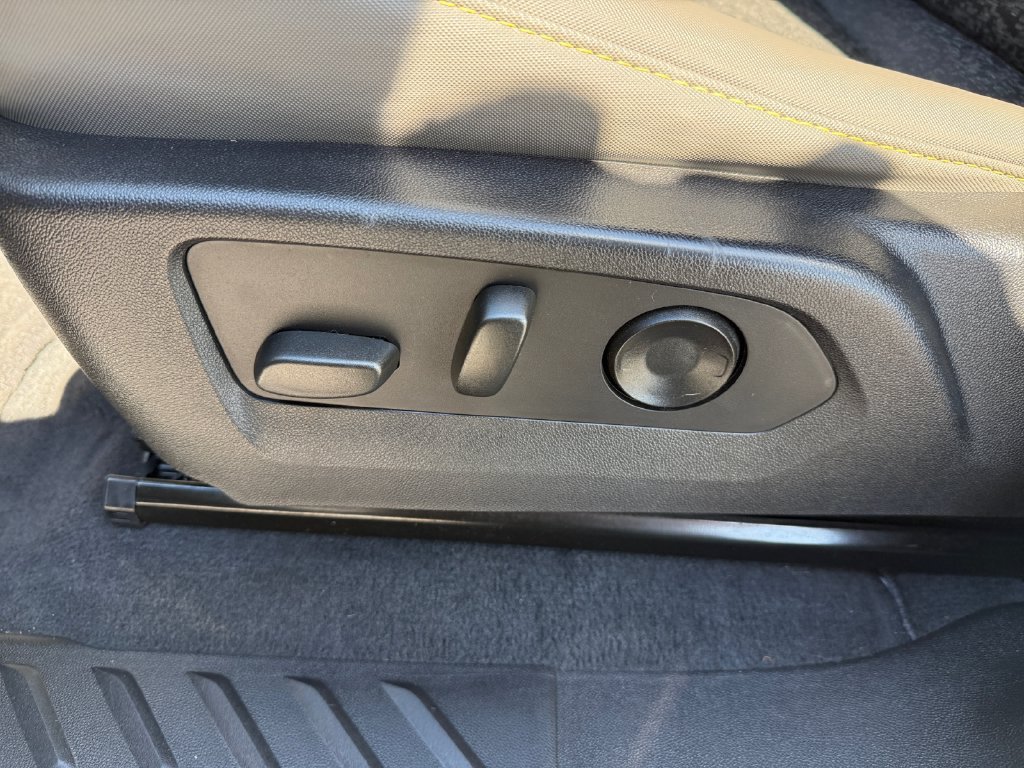 Used 2024 Chevrolet Colorado ZR2 AWD/4WD image 26