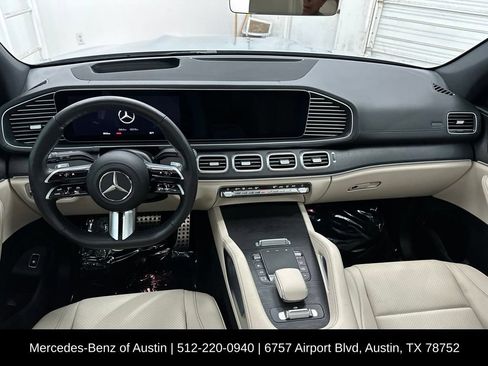 Used 2025 Mercedes-Benz GLS 450 4MATIC image 25